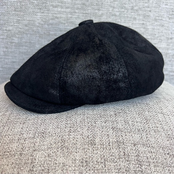 Classic Stetson Weathered Leather Newsboy Cap